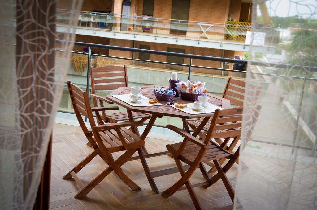Hotel Domus Bb - Plaza à Fiumicino Extérieur photo